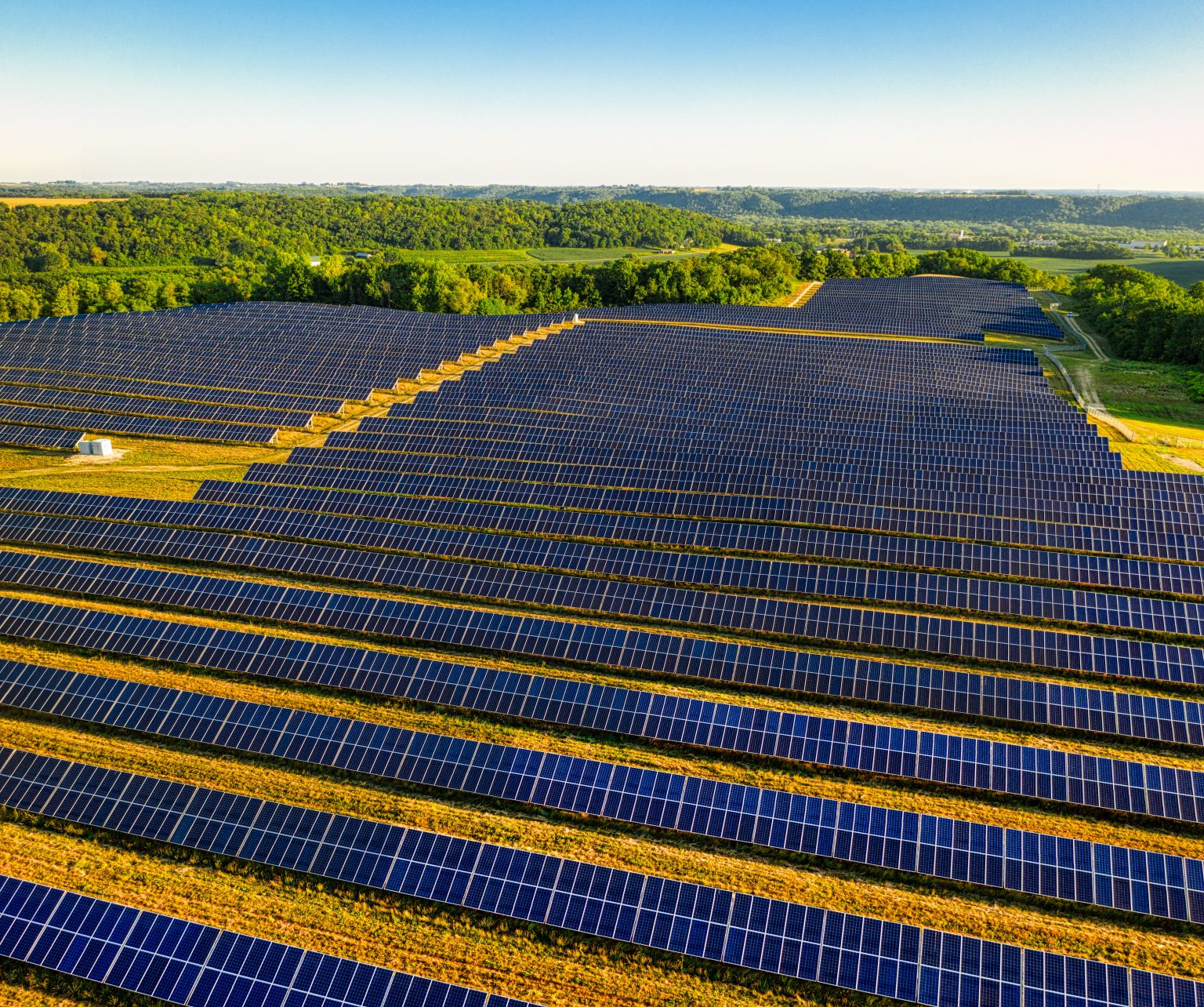 Solarparks - Photovoltaik auf Freiflächen - Luftbild