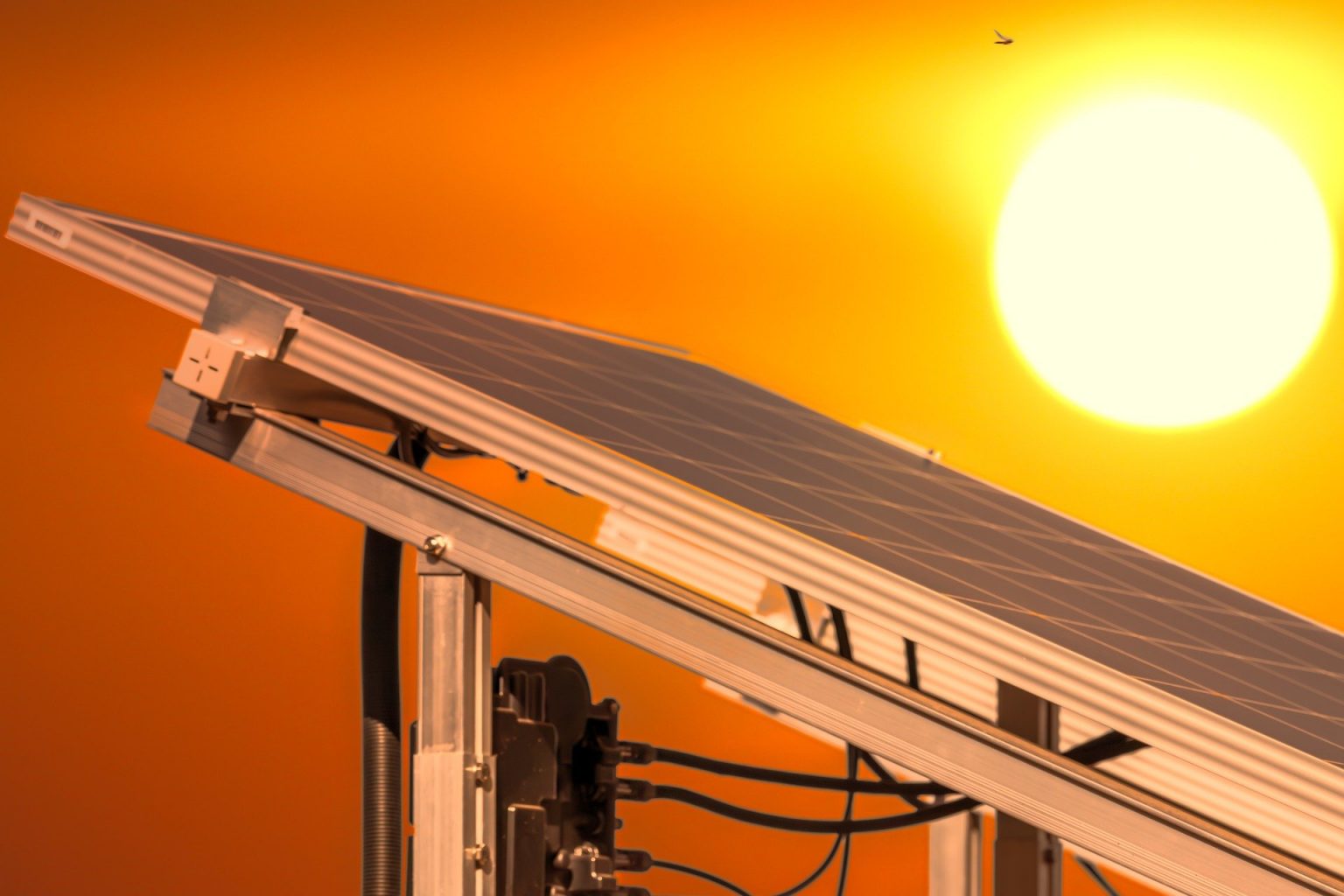 PwC-Studie-vorteile-schneller-Energiewende